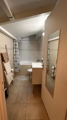 Salle de bains dans l'établissement Duplex Paris 12èmè Près De Nation