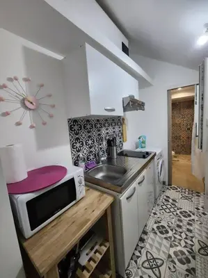 Cuisine ou kitchenette dans l'établissement apartamento en el 10