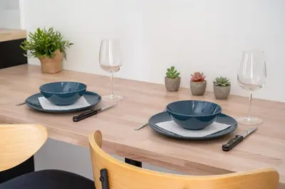 Plan de l'établissement Studio rénové avec balcon près des Champs-Elysées