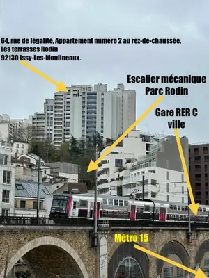 Plan de l'établissement Joli appartement 49 m² proche centre Paris,