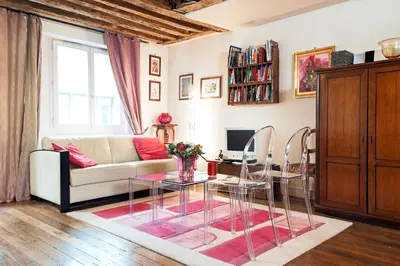 Coin salon dans l'établissement Camallo Paris