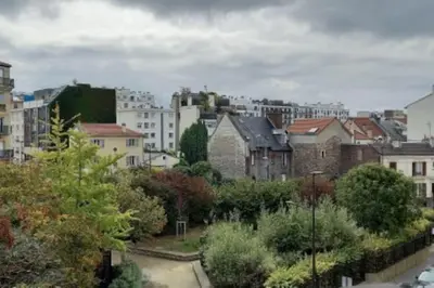 Vue générale sur Boulogne-Billancourt ou vue de la ville depuis l'appartement