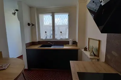 Plan de l'établissement L'ESCUDIER Appartement calme proche Rolland Garros avec vue panoramique et parking