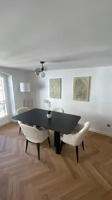 Plan de l'établissement Appartement Neuf à 500m des Champs-Élysées