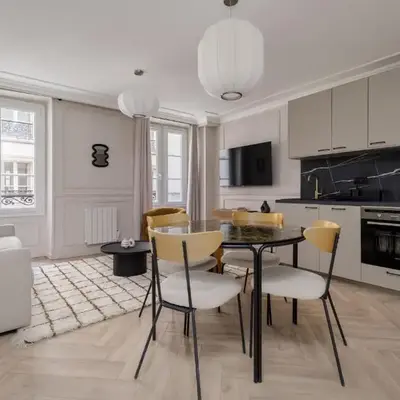 PoeticStay - Saint Lazare