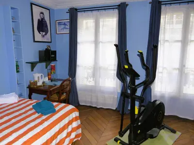 Salle ou équipements de sports de l'établissement Bergère Opéra Trévise - 2 connecting rooms with private bathroom and 1 study room - 35 m2