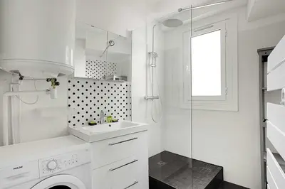 Salle de bains dans l'établissement Chic apartment - 1BR-4P - Next to Paris