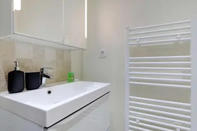 Plan de l'établissement Magnificent studio - 2P - Levallois-Perret