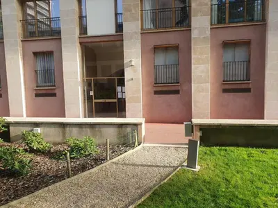 Jardin de l'établissement Appartement cosy près de la Seine