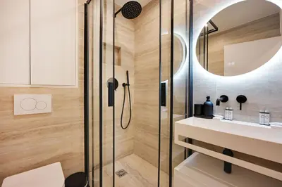 Salle de bains dans l'établissement Chic apartment - 1BR-4P -AC- Marais-Vosges
