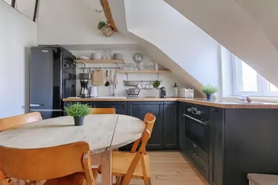 Cuisine ou kitchenette dans l'établissement MyKeypers - Fantastic Designed Parisan LOFT 2BR/6P- Le Marais