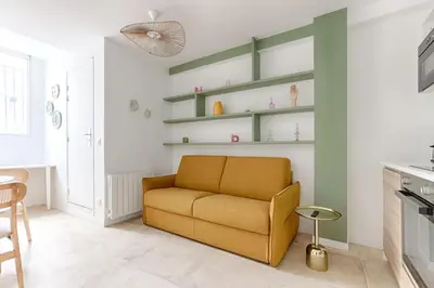 Coin salon dans l'établissement MyKeypers - Chic & Cozy Flat 4P - République