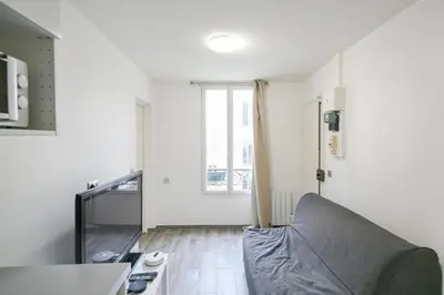 Coin salon dans l'établissement Au cœur de Montmartre Paris lovers