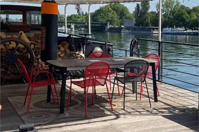 Vue sur la rivière ou le fleuve situé(e) à proximité de l'appartement