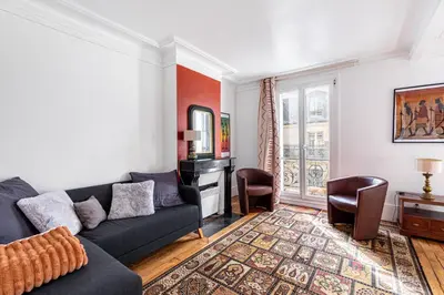 Coin salon dans l'établissement GuestReady - Espace Cosy au Cœur de la Ville
