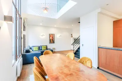 Coin salon dans l'établissement Bastille - Elegant duplex loft -6P