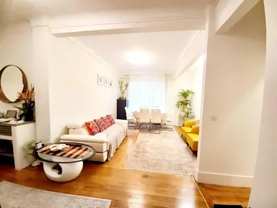 Coin salon dans l'établissement Paris 16 Michel-Ange Les Beaux Quartiers de Paris