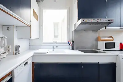 Cuisine ou kitchenette dans l'établissement Veeve - Clichy Couture