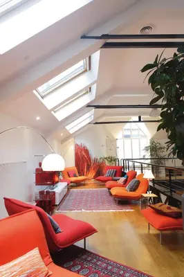 Coin salon dans l'établissement Luxury Two-Story Designer Loft in Paris Epicenter - Bright and Spacious