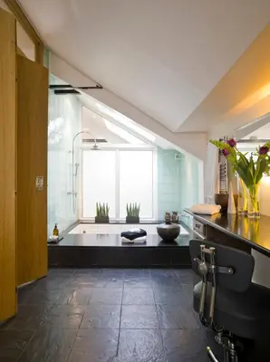 Coin salon dans l'établissement Luxury Two-Story Designer Loft in Paris Epicenter - Bright and Spacious