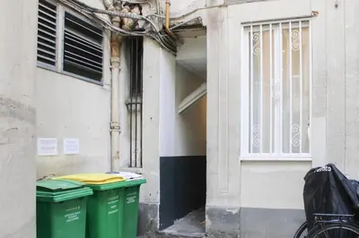 Plan de l'établissement Studio 15m - 3P - Gare de l'Est