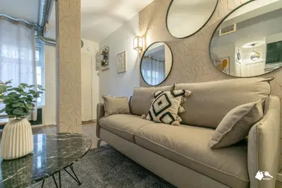 Coin salon dans l'établissement MBA - Splendide Appartement Proche Montmartre