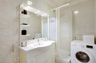 Salle de bains dans l'établissement Peaceful apartment 2BR-4P - Arc de Triomphe