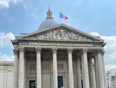 Plan de l'établissement Chic Appartement 2 bedrooms PHANTHEON NOTRE DAME