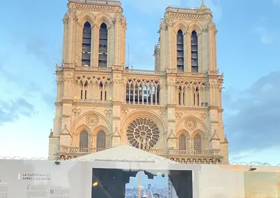 Plan de l'établissement Chic Appartement 2 bedrooms PHANTHEON NOTRE DAME