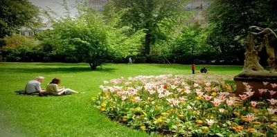 Jardin de l'établissement Classic & Charming Parisian flat - Luxury 16th