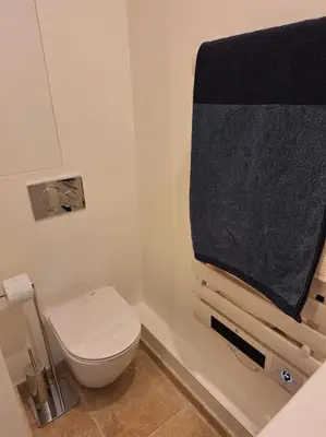 Salle de bains dans l'établissement Appartement 35 m² dans le Marais