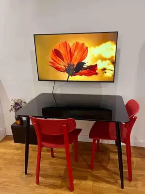 Télévision ou salle de divertissement dans l'établissement Appartement d'architecte, Paris-République 2P