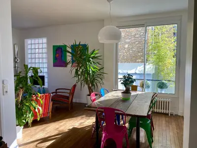 Coin salon dans l'établissement GuestReady - Séjour Familial à Montrouge