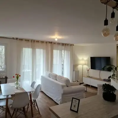 Cozy apartment near Paris