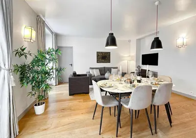 Télévision ou salle de divertissement dans l'établissement Saint Germain des Pres - Prestige apartment with lift for 6