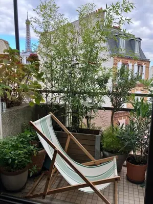 Jardin de l'établissement Eiffel Tower view - Balcony - Trocadero