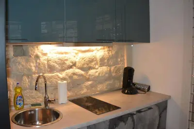 Cuisine ou kitchenette dans l'établissement Home in Paris Orsay - Grenelle Romantic Flat