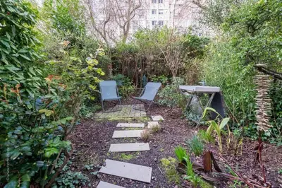 Jardin de l'établissement Appartement design avec jardin privatif