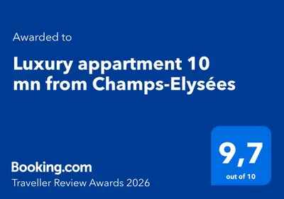 Certificat, récompense, panneau ou autre document affiché dans l'établissement Luxury appartment 10 mn from Champs-Elysées