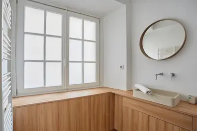 Salle de bains dans l'établissement Residence Louvre/Palais Royal by Studioprestige