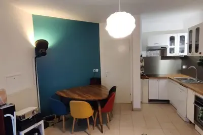 Cuisine ou kitchenette dans l'établissement Appartement Jardin Seguin CityCosy