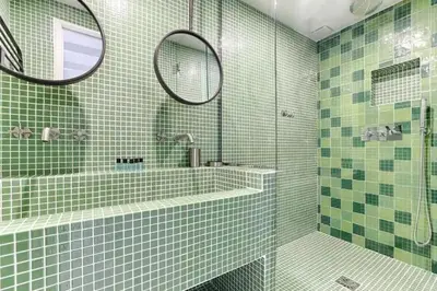 Salle de bains dans l'établissement Les Halles - Luxurious & colorful 4BD for 16 guest