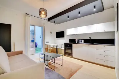 Cuisine ou kitchenette dans l'établissement Chic apartment - 1BR-4P - Trocadero