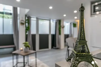 Plan de l'établissement MBA Splendide Appart 3 - Proche Musée du Louvre