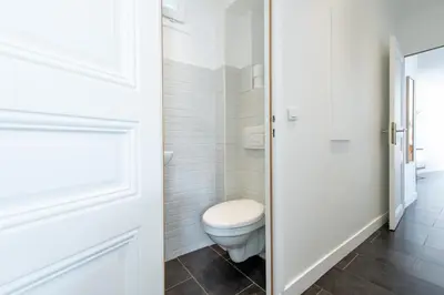 Salle de bains dans l'établissement Geranimus Parisian Charm