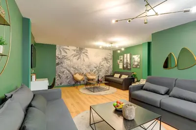 Coin salon dans l'établissement 370 Anthony - Superbe Appartement à Paris