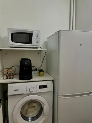 Cuisine ou kitchenette dans l'établissement Lavenir