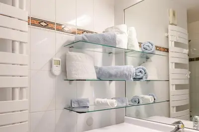 Salle de bains dans l'établissement Un ptit soleil à Paris