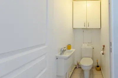 Salle de bains dans l'établissement Un ptit soleil à Paris