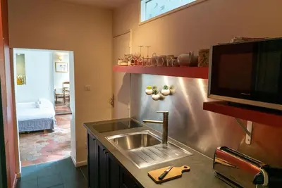 Cuisine ou kitchenette dans l'établissement Studio cosy au cœur de Paris